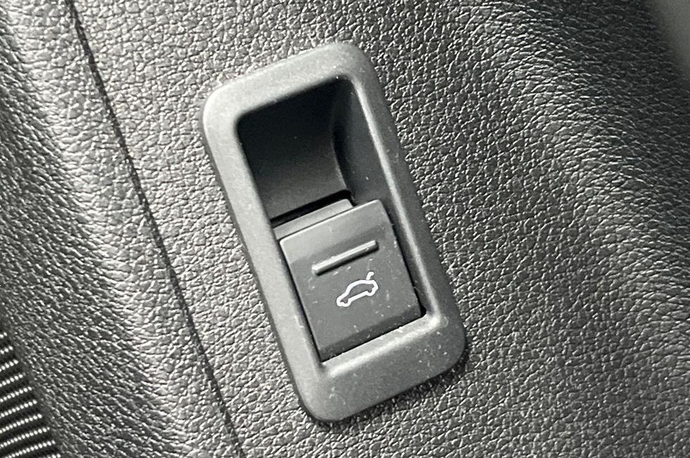 Audi Q3 Photo at-a4f9ac7597be42058d69c3b6481b18b9.jpg