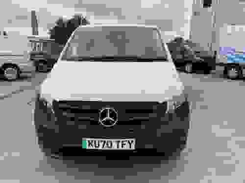Mercedes-Benz eVito Photo at-a50443207d924cd4bedb72dc26194ff4.jpg