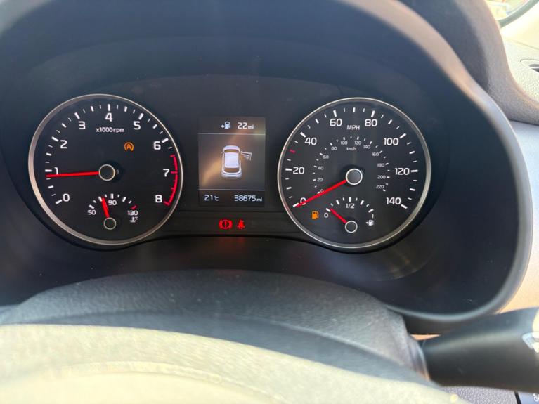 Used Kia Stonic AY19VLA 13