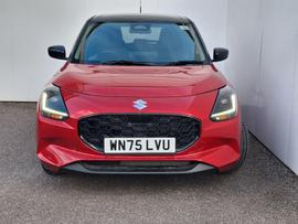 Suzuki Swift Photo 2