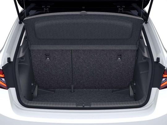 Skoda Fabia Photo at-a56d991ccf75417eb6f8fdaf25802c6f.jpg