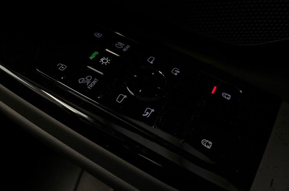 Audi A6 Photo at-a57a367d76b94162a0c0ed00fa20a60d.jpg