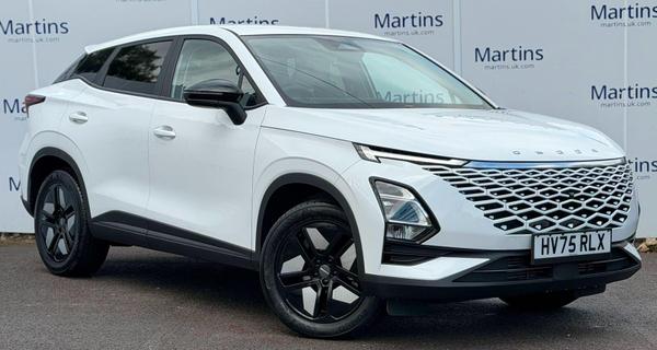 Used 2026 OMODA 5 1.6 TGDI Knight SUV 5dr Petrol DCT Euro 6 (s/s) (147 ps) Selenite White at Martins Group
