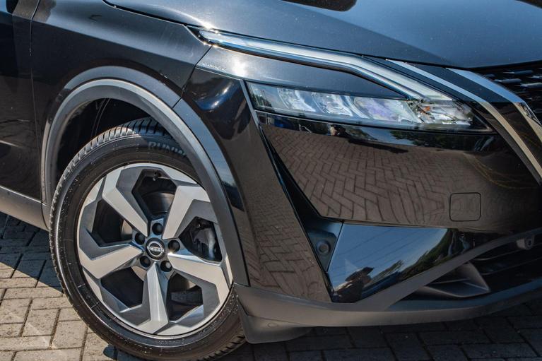 Used Nissan Qashqai DN24AOY 29