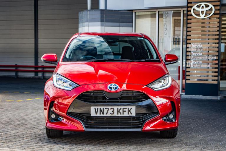 Used Toyota Yaris VN73KFK 7