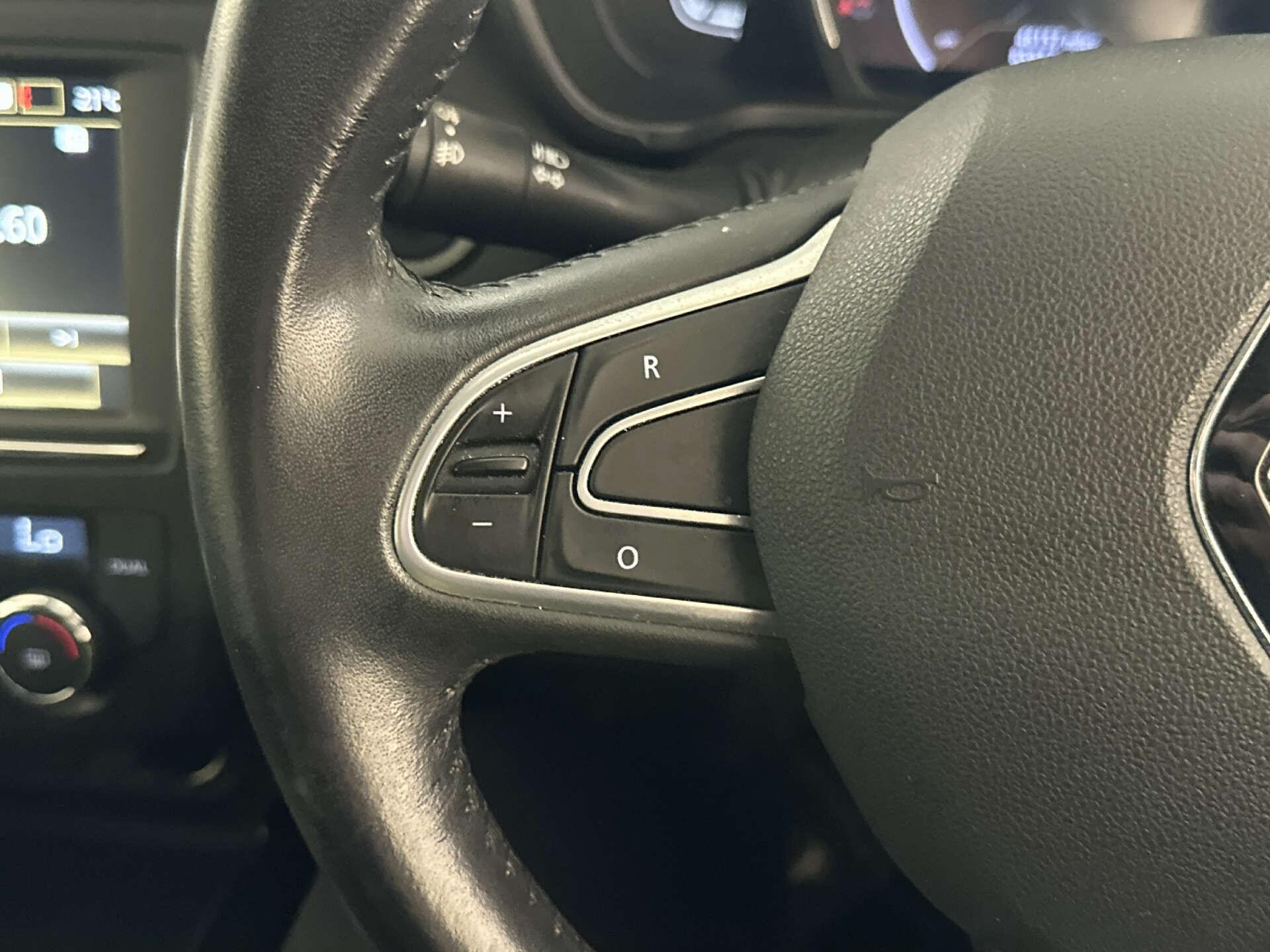2018 Renault Kadjar thumbnail 18