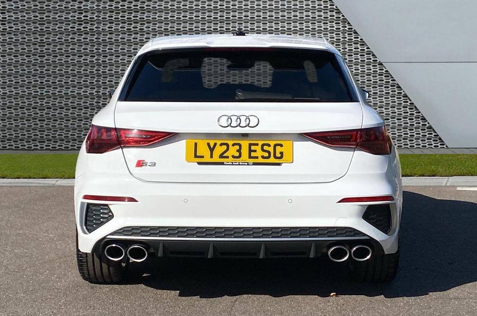 Audi S3 Sportback Photo at-a6142c0d0ad642ceb05d207c1cbbc577.jpg