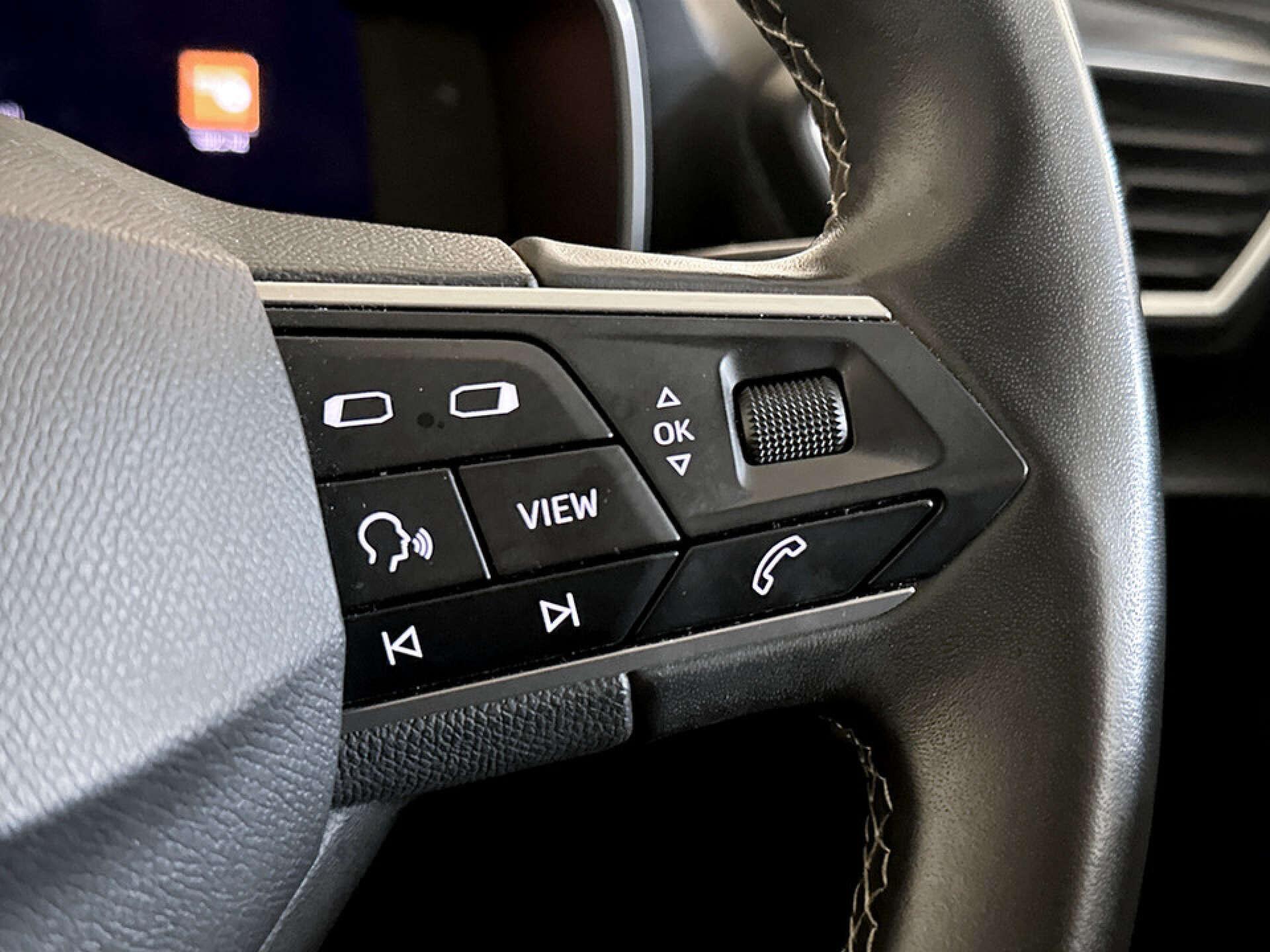 2021 SEAT Leon thumbnail 21