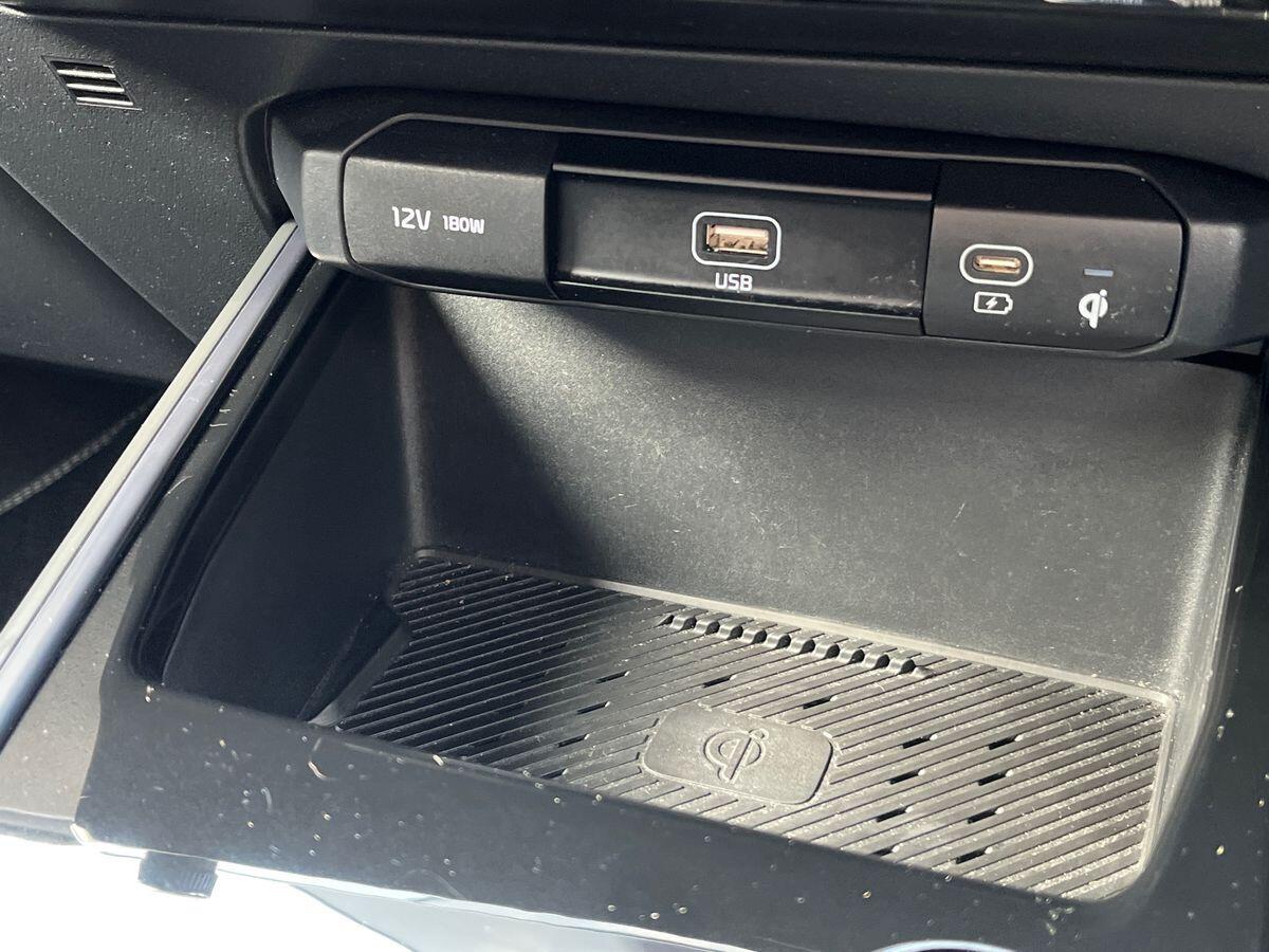 Kia Niro Photo 35