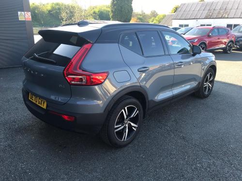 Volvo XC40 Photo at-a623ca9414e04276a60fd10287bf9429.jpg