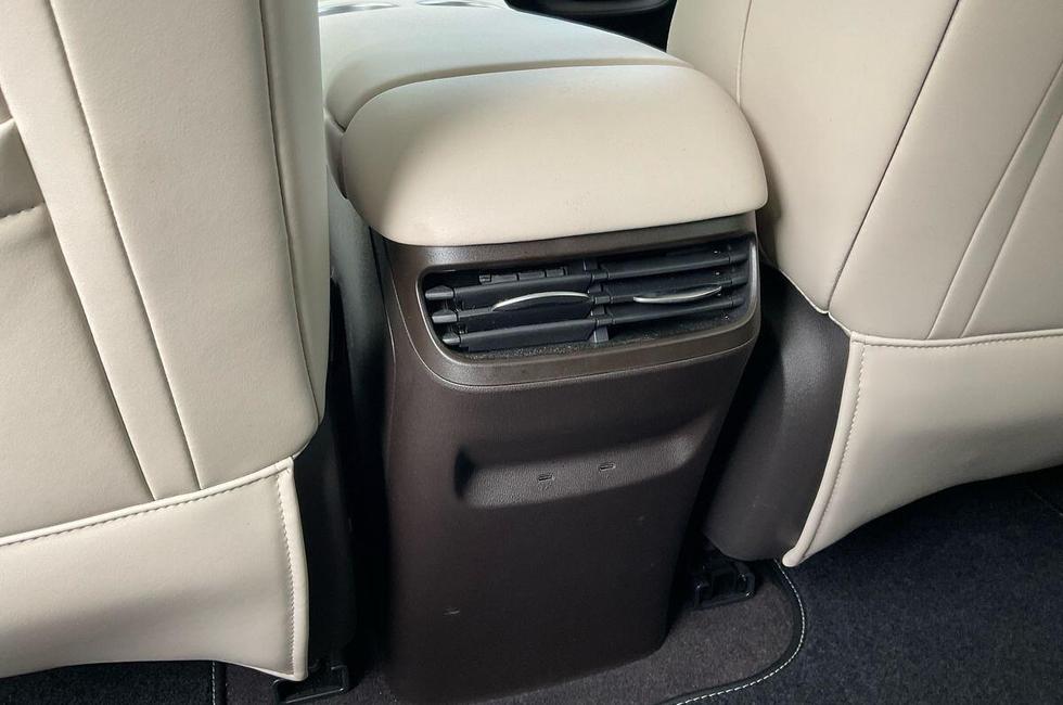 MG MGS6 Photo at-a6381b6dbfe74b26960b179474a95136.jpg