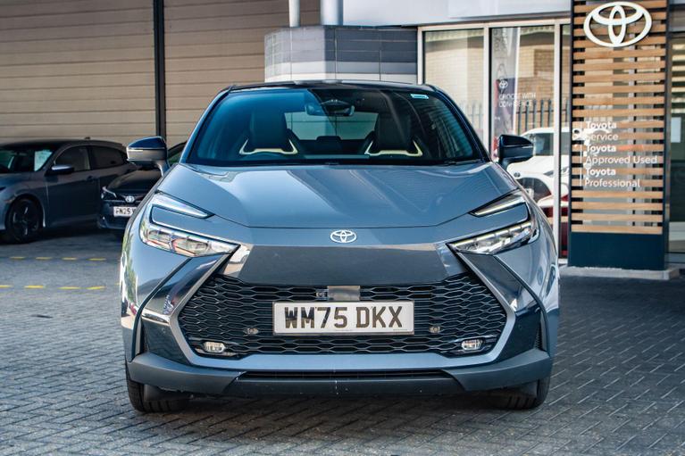 Used Toyota C-HR WM75DKX 7