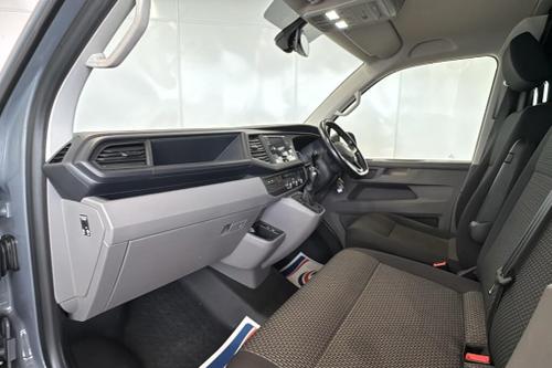 Volkswagen TRANSPORTER Photo at-a666cfa715484e68afd2b22cb761a345.jpg