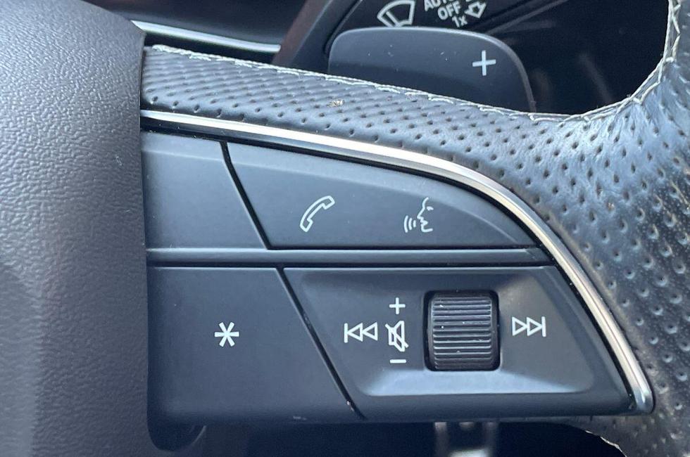 Audi Q7 Photo at-a66d1ae5a28f488bb65275461061e463.jpg