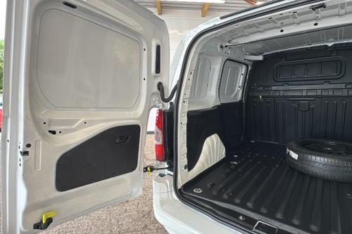 Citroen BERLINGO Photo at-a677ee209ab54405991325e3393d8344.jpg
