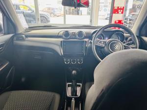 Suzuki Swift Photo 26