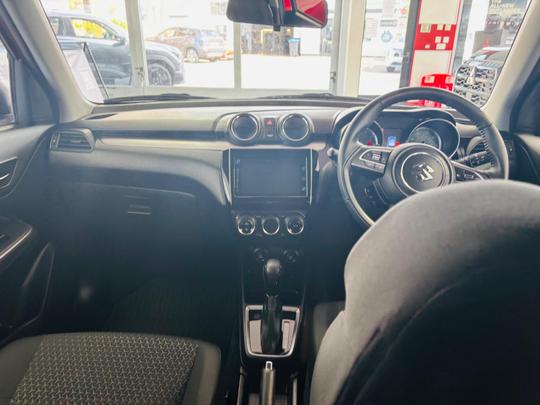 Suzuki Swift Photo at-a67a297a3f3743de969d0c2d3363309b.jpg