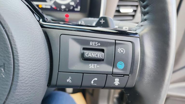 Used Nissan Qashqai RV25YZX 12