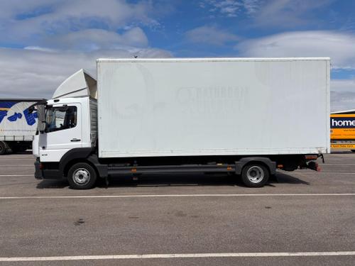 Mercedes-Benz Atego Photo at-a693610841c84842ba13d7d6d85a9395.jpg