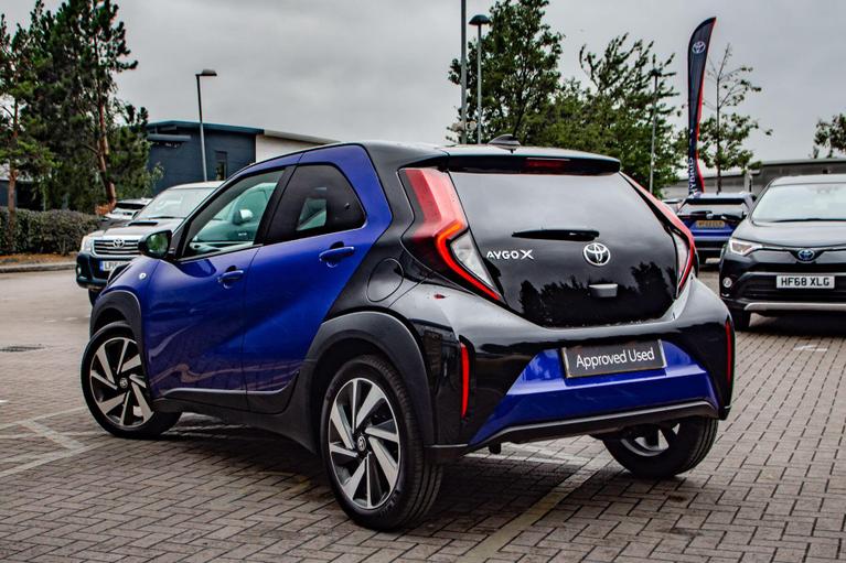 Used Toyota Aygo X YT75VBD 19