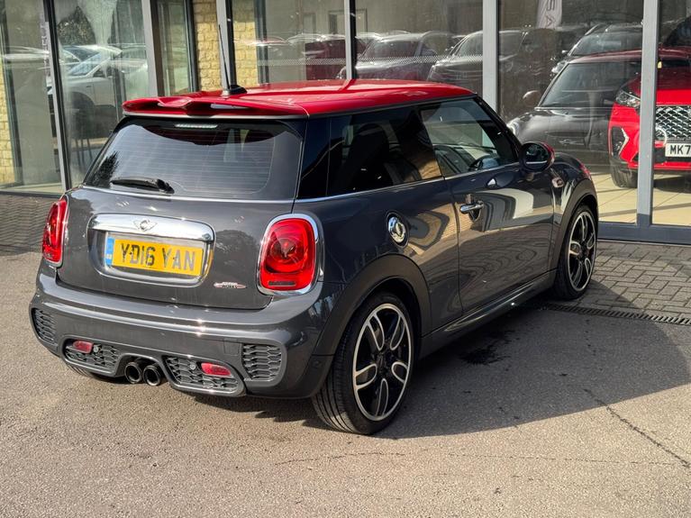 Used MINI Hatch YD16YAN 8