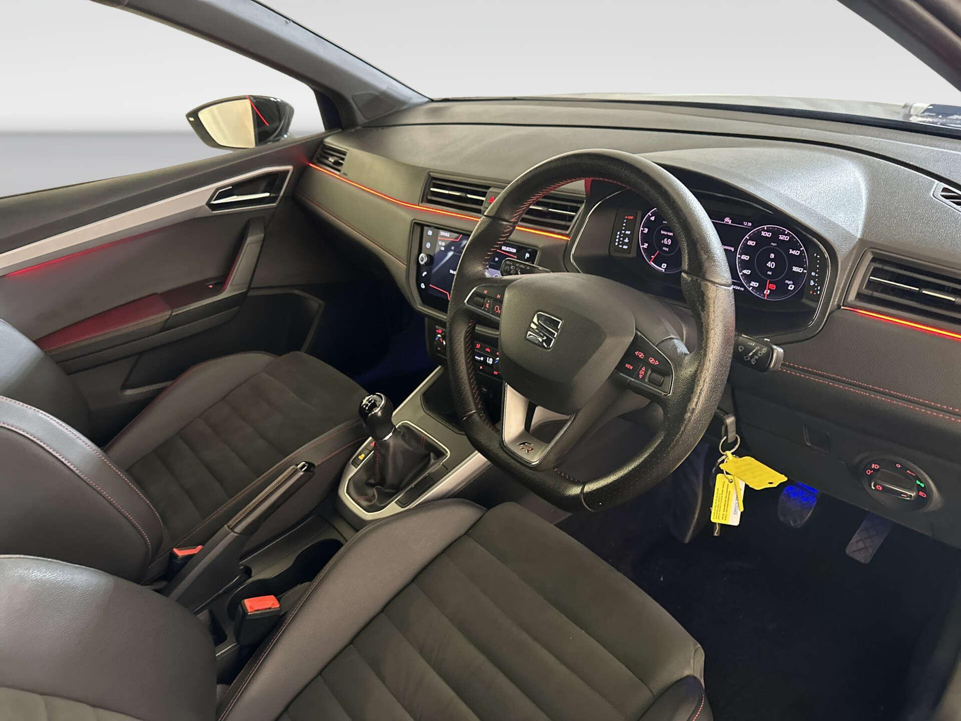 2020 SEAT Arona thumbnail 16