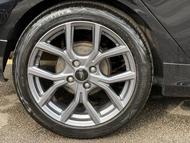 Used Ford Fiesta MV23CCD 17