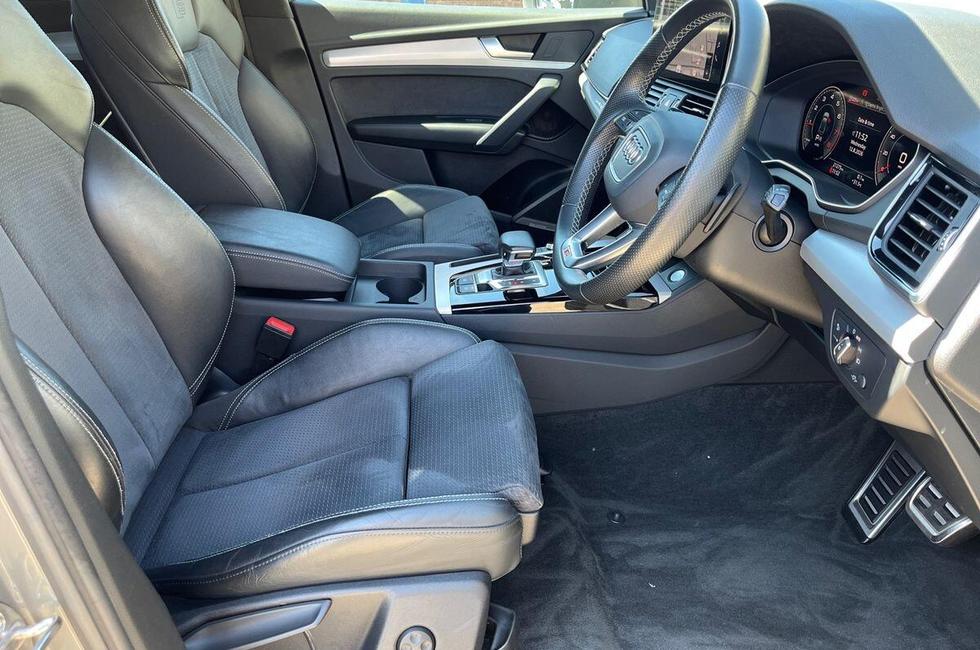 Audi Q5 Photo at-a6fc019bc6f041cfbd65a38b847034c9.jpg