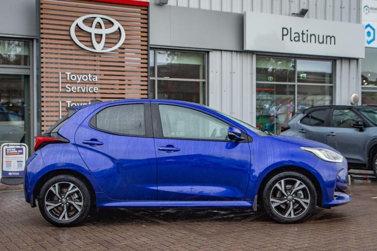 Used Toyota Yaris WM25GHK 3