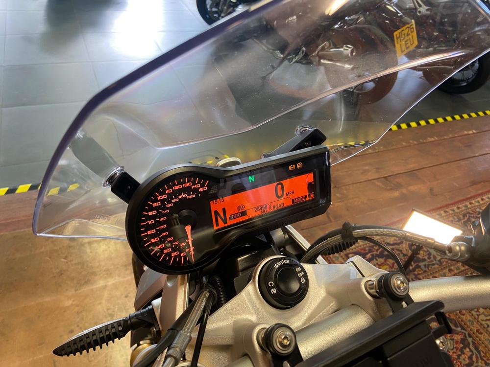 BMW R 1200 R Photo at-a757aac318e641f499d35791a227af7c.jpg