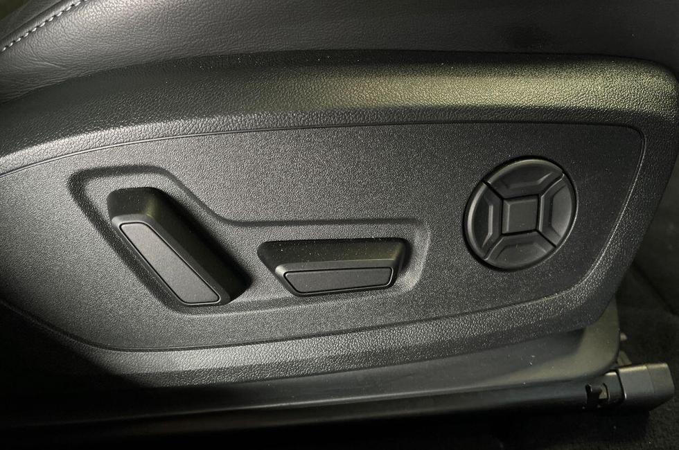 Audi A6 e-tron Avant Photo at-a76724af94984459bae0622987fbde9a.jpg