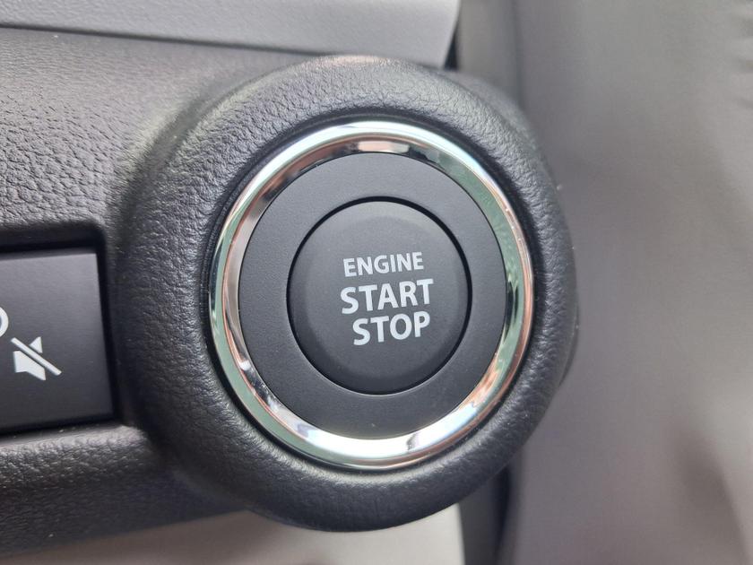 Suzuki Swift Photo at-a76f43616a6c45bba3b213a6bcd80ad3.jpg