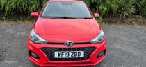 Hyundai i20 Photo 2