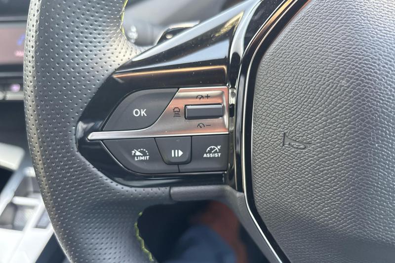 Used Peugeot 308 VO73FKU 33