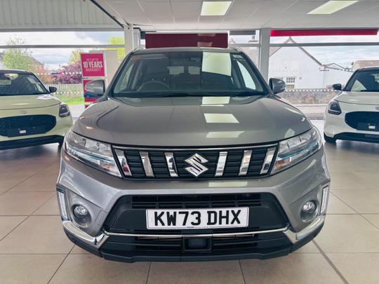 Suzuki Vitara Photo at-a7aa9f14cbd5408d84556fd38dbd5383.jpg