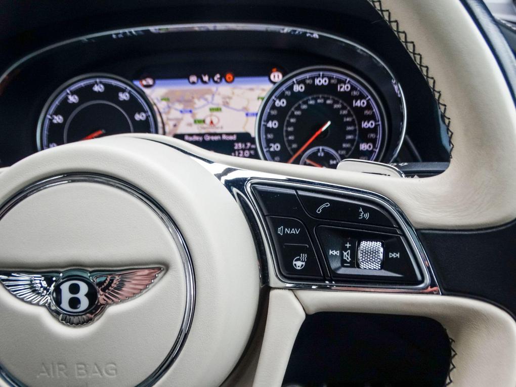 Used Bentley Bentayga LJ19YZS 34