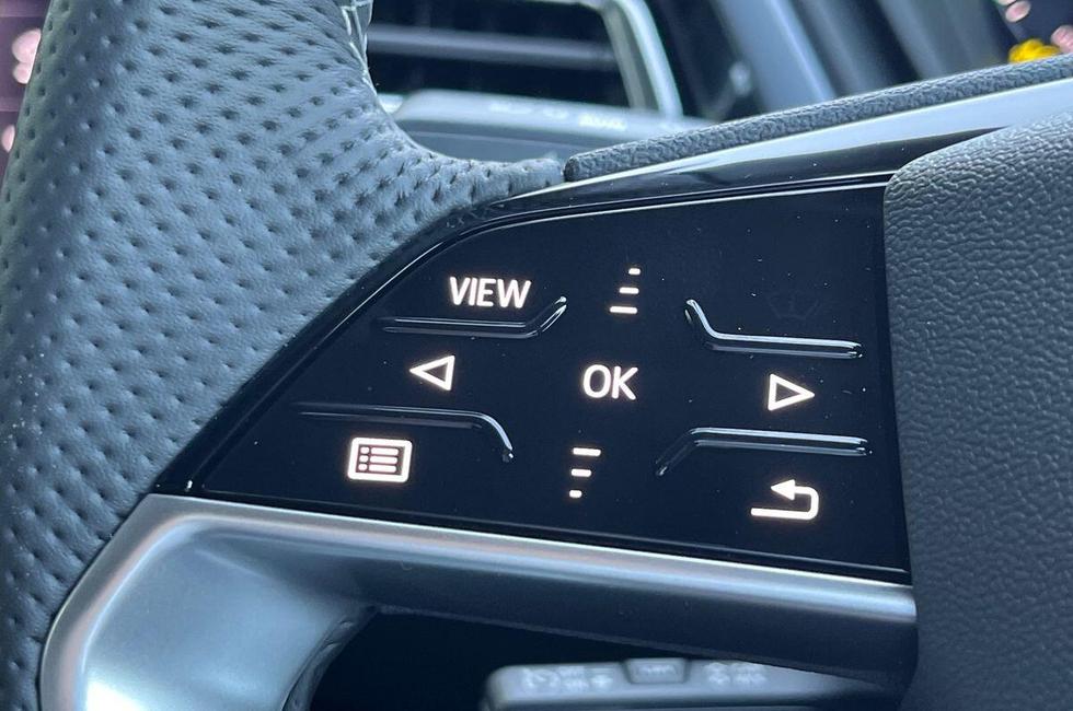 Audi Q4 Photo at-a7e1401987b24524a10804032d9b1d9d.jpg