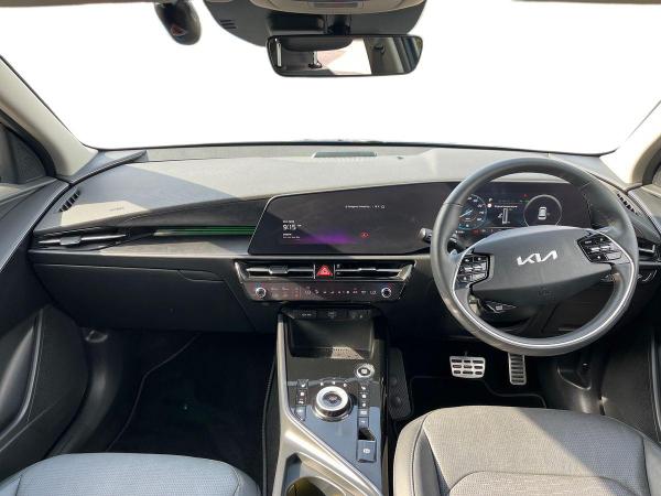 Kia Niro Photo at-a7f22afe9c7f4028a6f5ca85a8b7430c.jpg