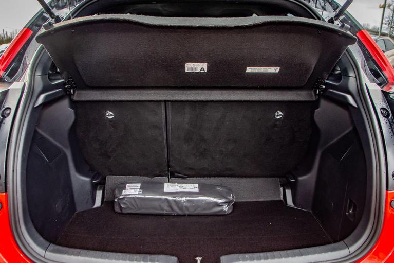 Used Toyota Yaris YY21UPM 10
