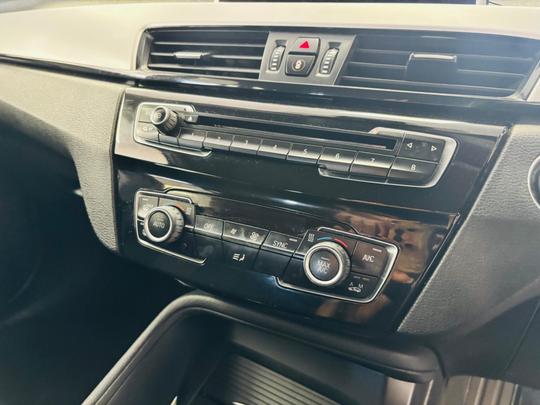 BMW X1 Photo at-a8008266b3384bab90b503f9fca5198f.jpg