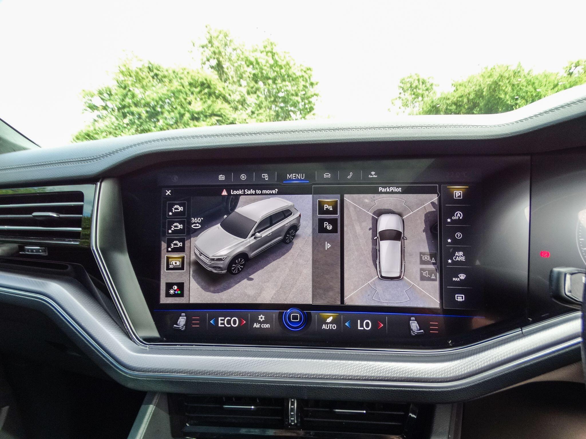 Volkswagen Touareg 3.0 TSI V6 Black Edition Tiptronic 4Motion Euro 6 (s/s) 5dr — photo 24