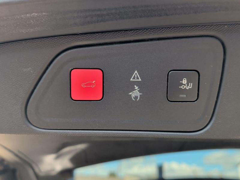 Used Peugeot 3008 NV17ETT 19