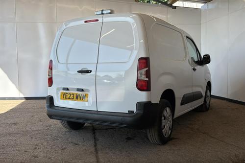 Citroen BERLINGO Photo at-a8311591cfc94e94b4197fb1b7637c5d.jpg