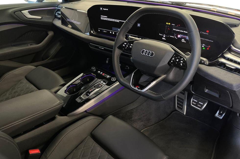 Audi A5 Photo at-a84af5bb43014aa1896b5b15ae232512.jpg