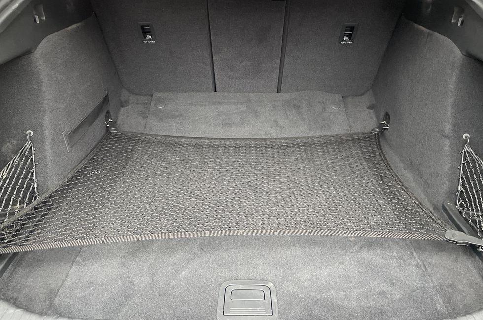 Audi A6 Photo at-a85a46d4ffb047df8ace3238fe4ca074.jpg