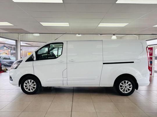Ford Transit Custom Photo at-a872a700864948c6b00b833532ad781b.jpg