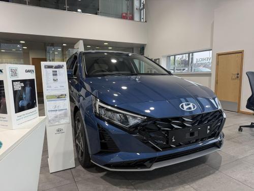Used ~ Hyundai i20 I20 TECH LINE 1.0T MT MY26 VIBRANT BLUE PEARL at Richmond Motor Group