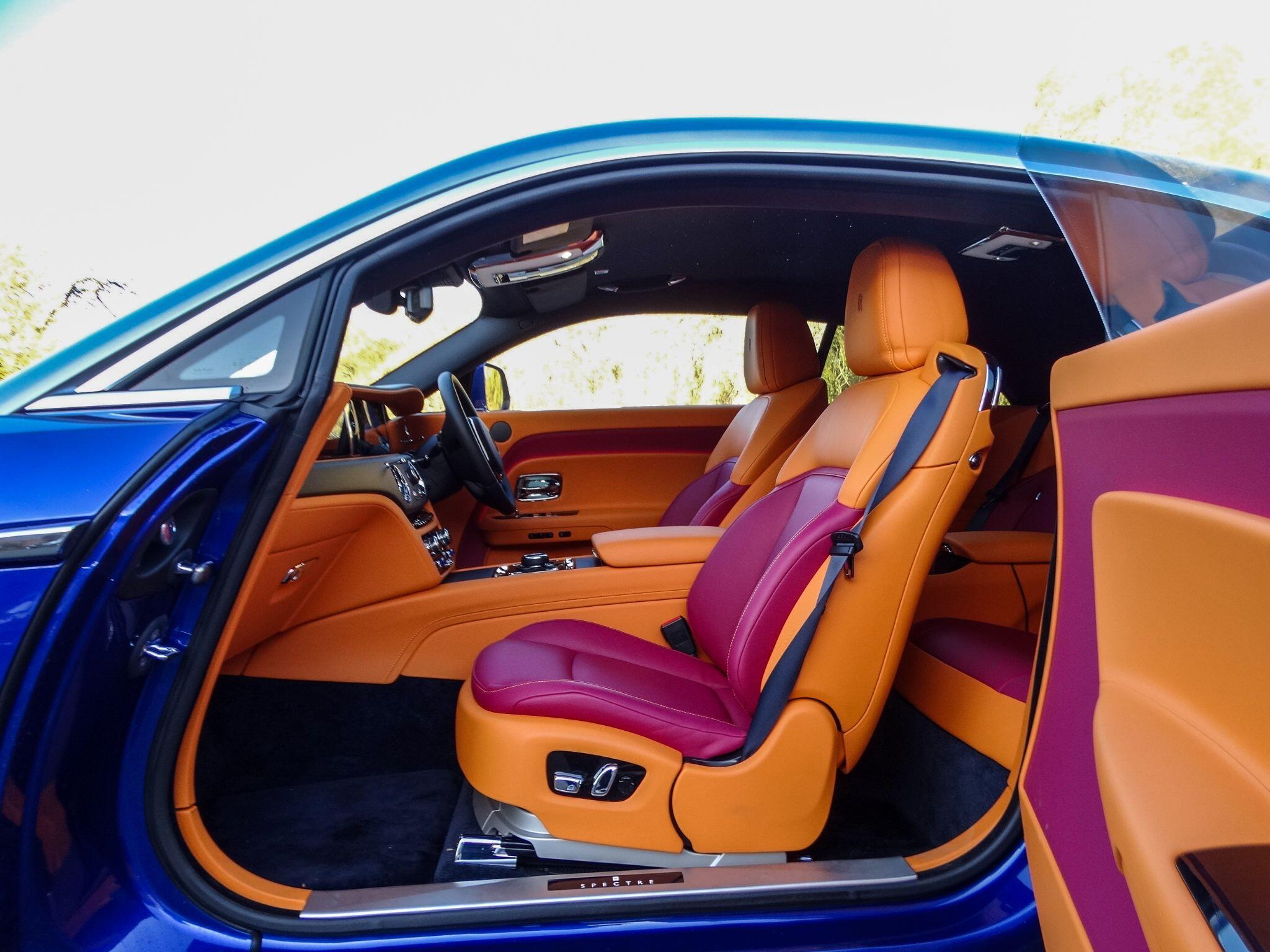 Rolls-Royce Spectre 120kWh Auto 4WD 2dr — photo 3