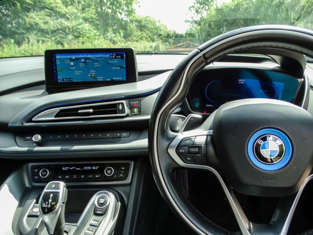Used BMW i8 WF68XSP 12
