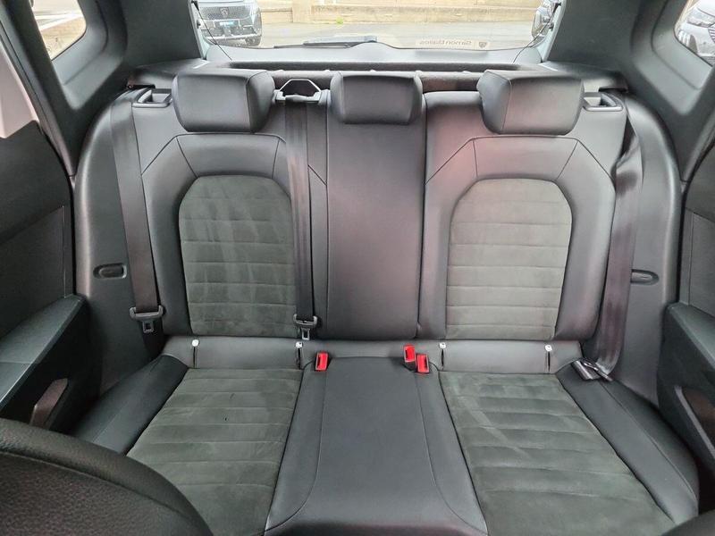 Used SEAT Arona DX73XSR 29